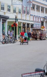people riding on horses during daytime